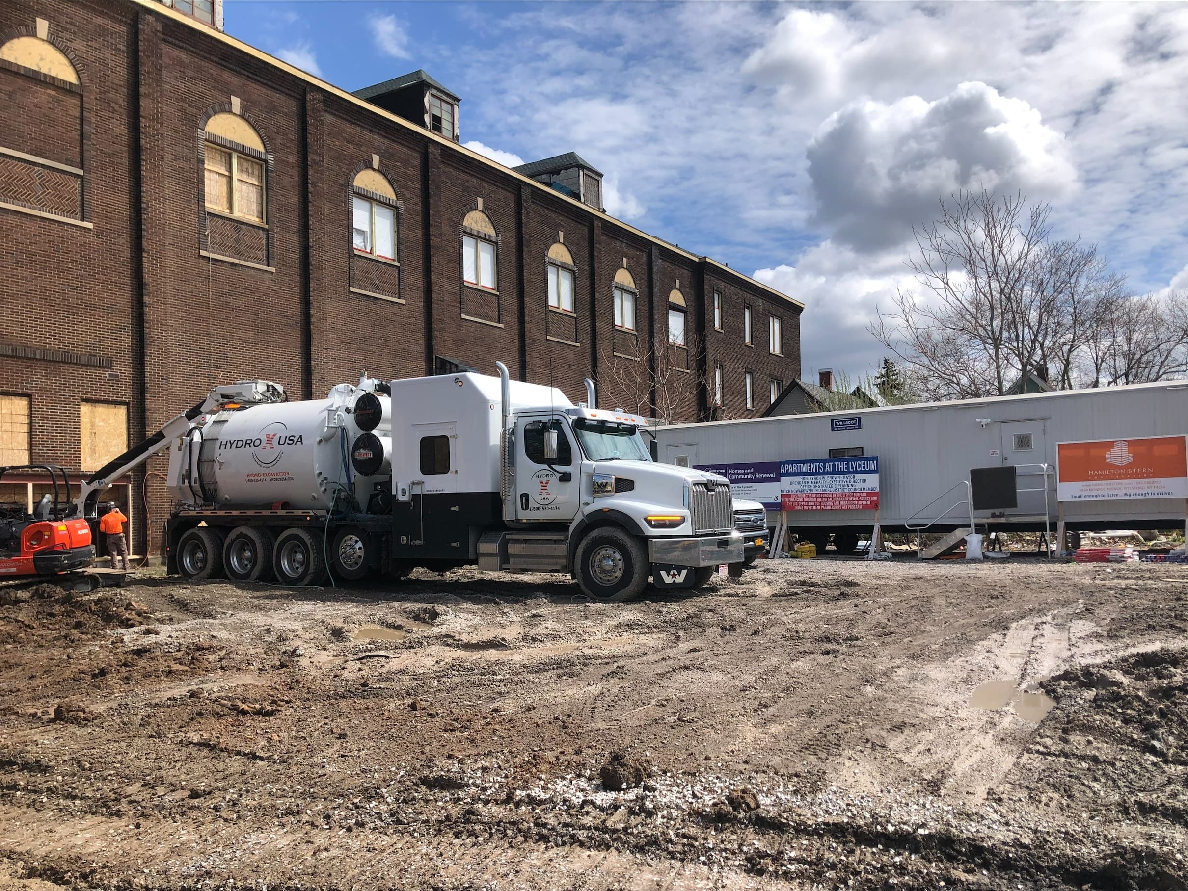 New York primary featured 1